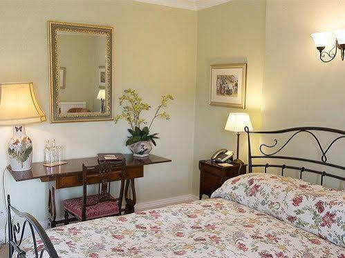 Farthings Country House Hotel & Restaurant Tunton Тонтон Экстерьер фото